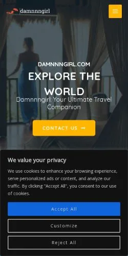 スポンサード記事向けのアメリカ合衆国メディア、Damnnngirlのサイトプレビュー
